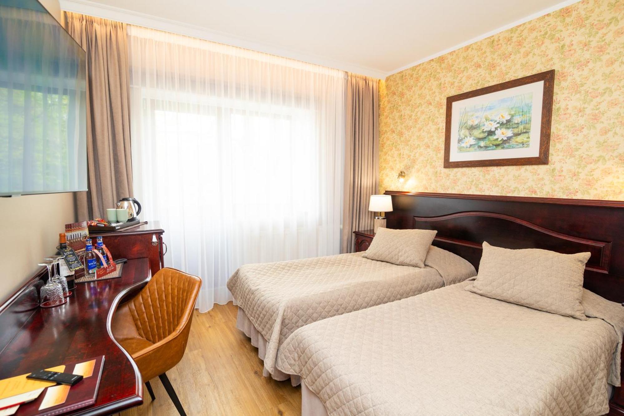 Legend Hotel 3*
