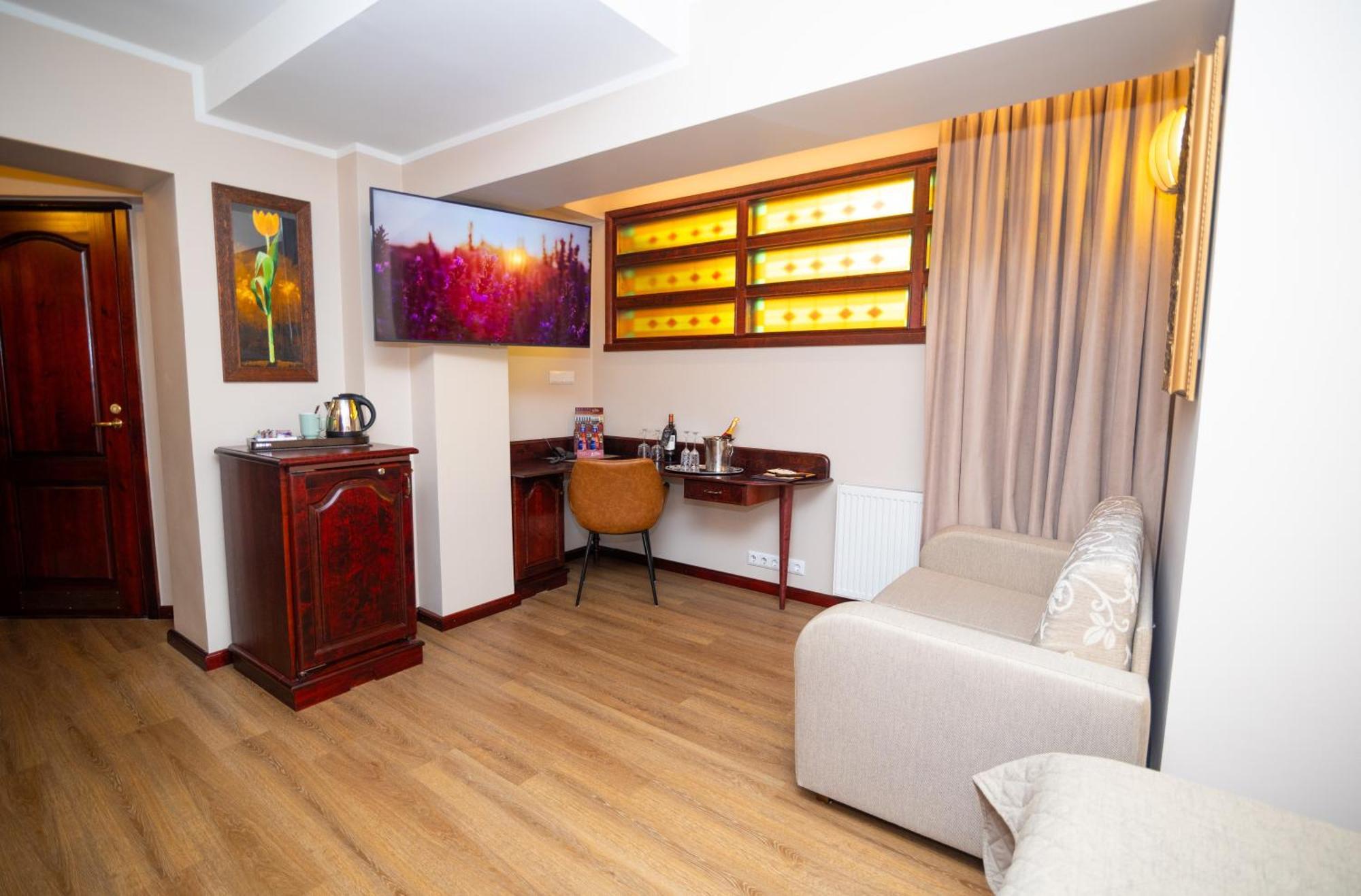 Hotel Legend 3*